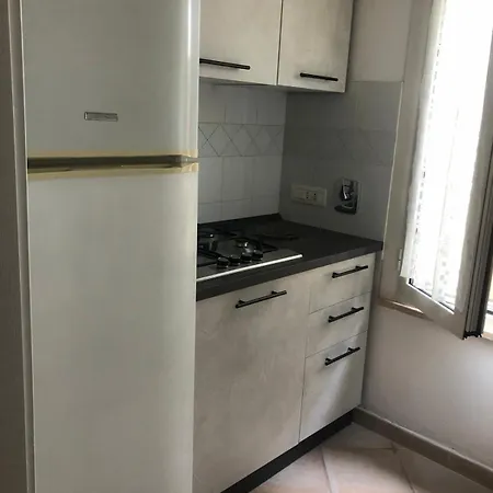 Shell House, Casa Con Ampio Giardino A 100m Dal Mare Feriehus Marcelli