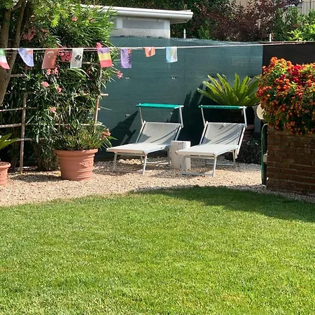 Shell House, Casa Con Ampio Giardino A 100m Dal Mare Marcelli